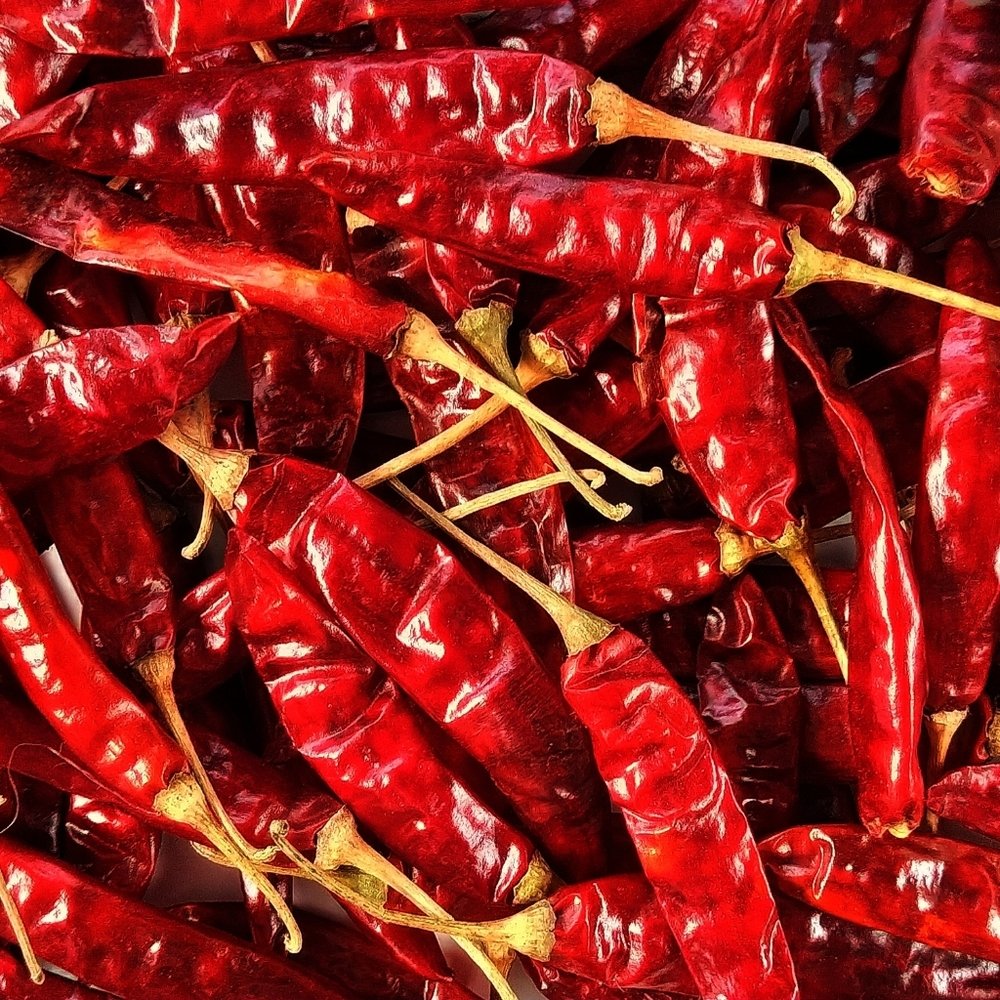 Red Chilly Whole